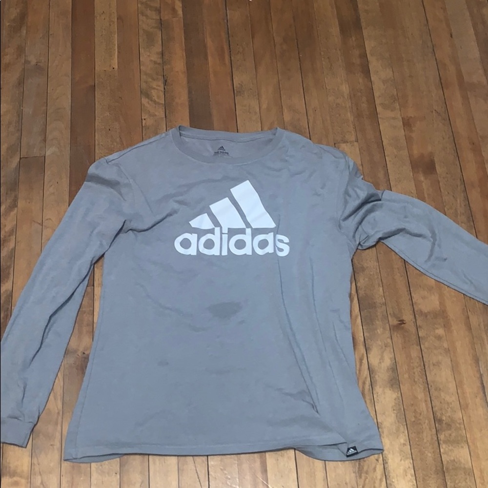 Large, shirt, small stain